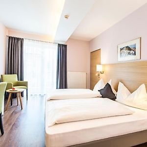 Superior Zimmer mit Kingsize-Bett